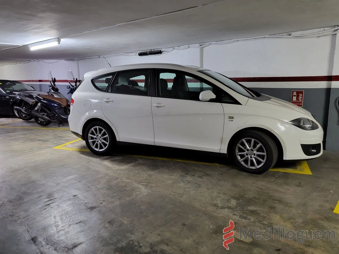 36 Parking - General Mitre