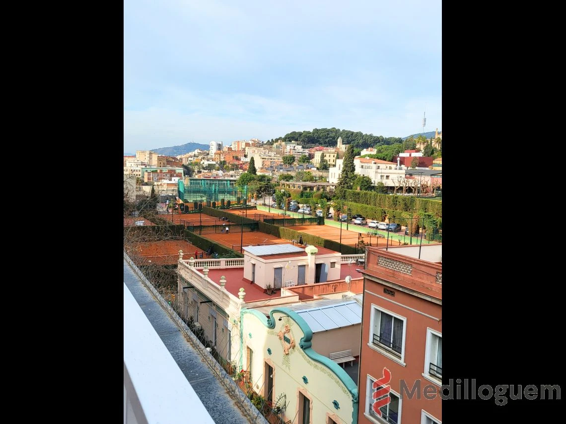 8 Vistas - Mare de Deu de la Salut