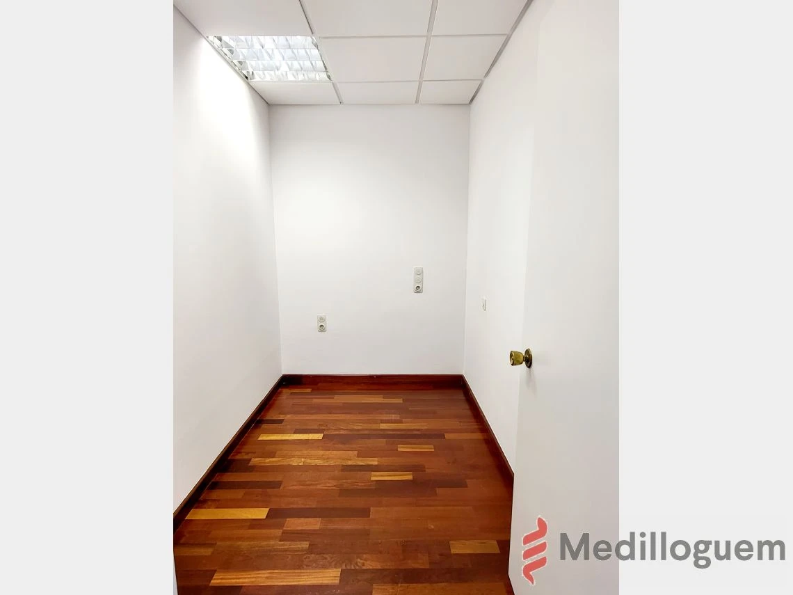 16 Oficina - Mare de Deu de la Salut