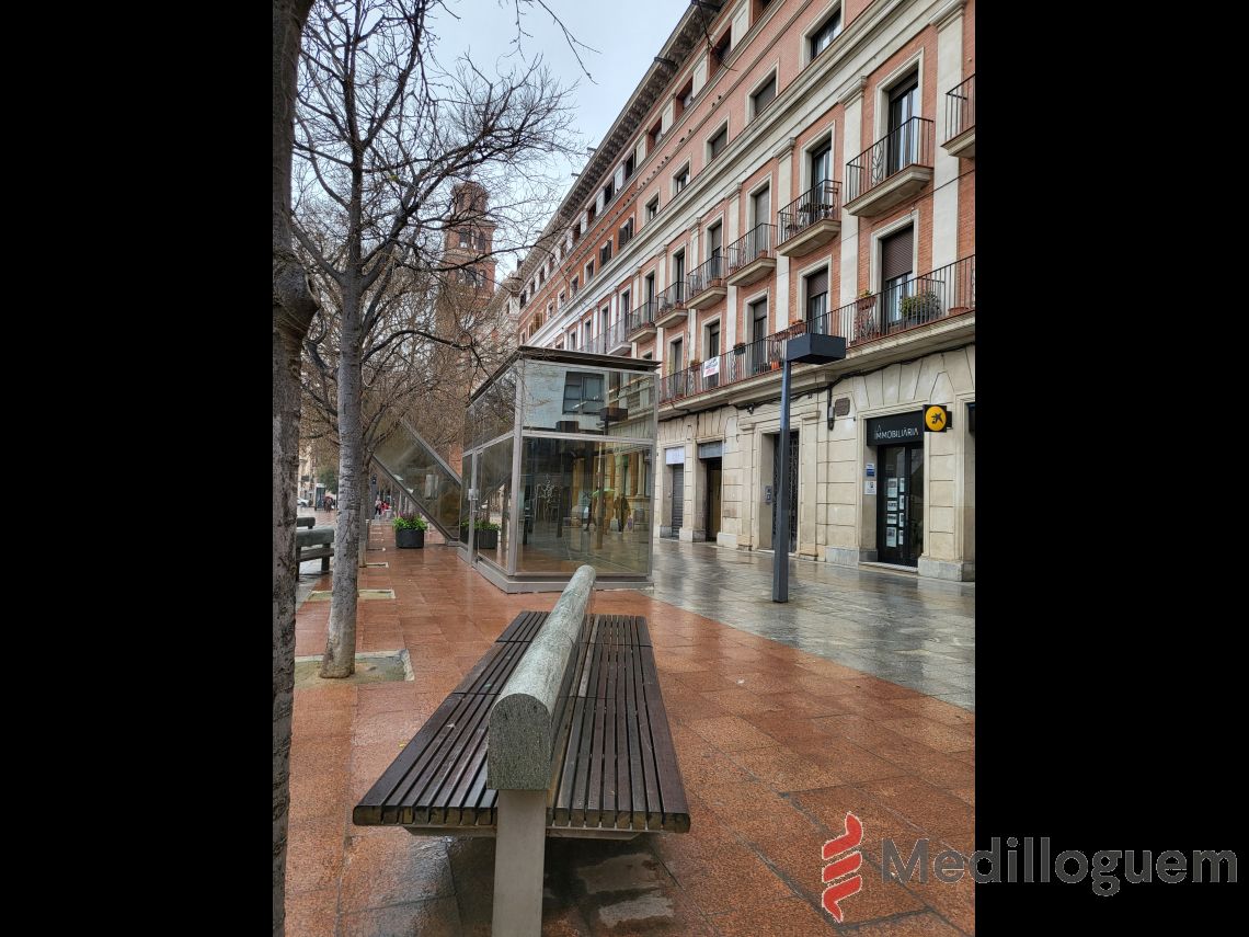33 Alrededores - Pza Ajuntament