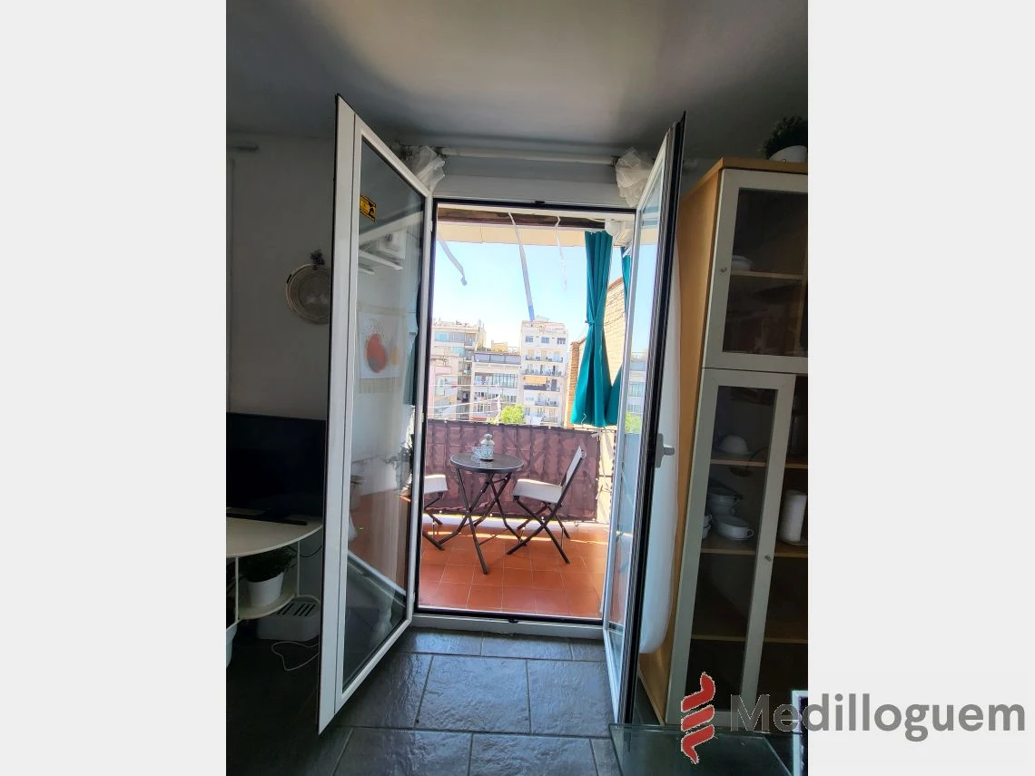 8  salon  - Sepulveda