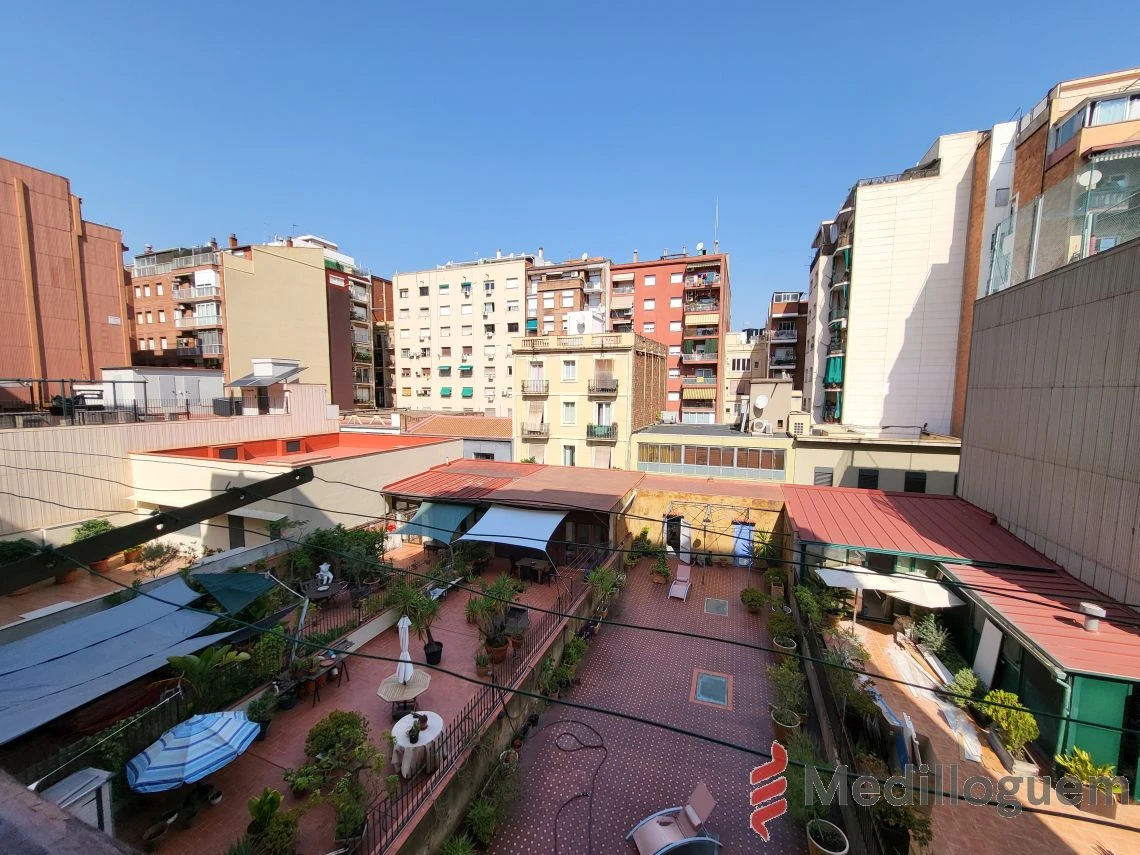 2  Vistas - Gran via C. Catalanes 701