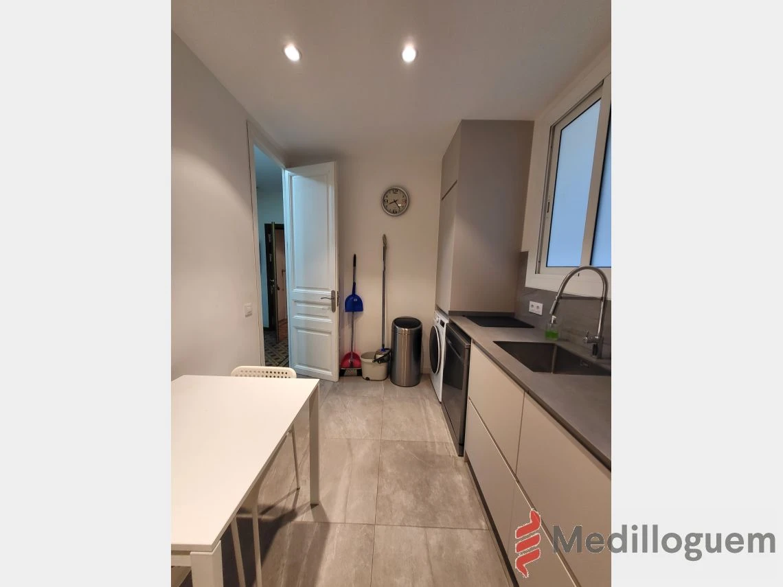 13 Cocina - Gran via C. Catalanes 701