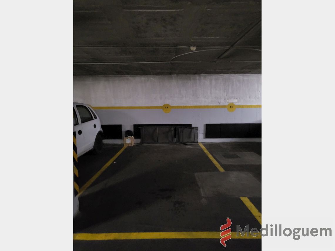 24 Pza Parquing-Rda Gral Mitre