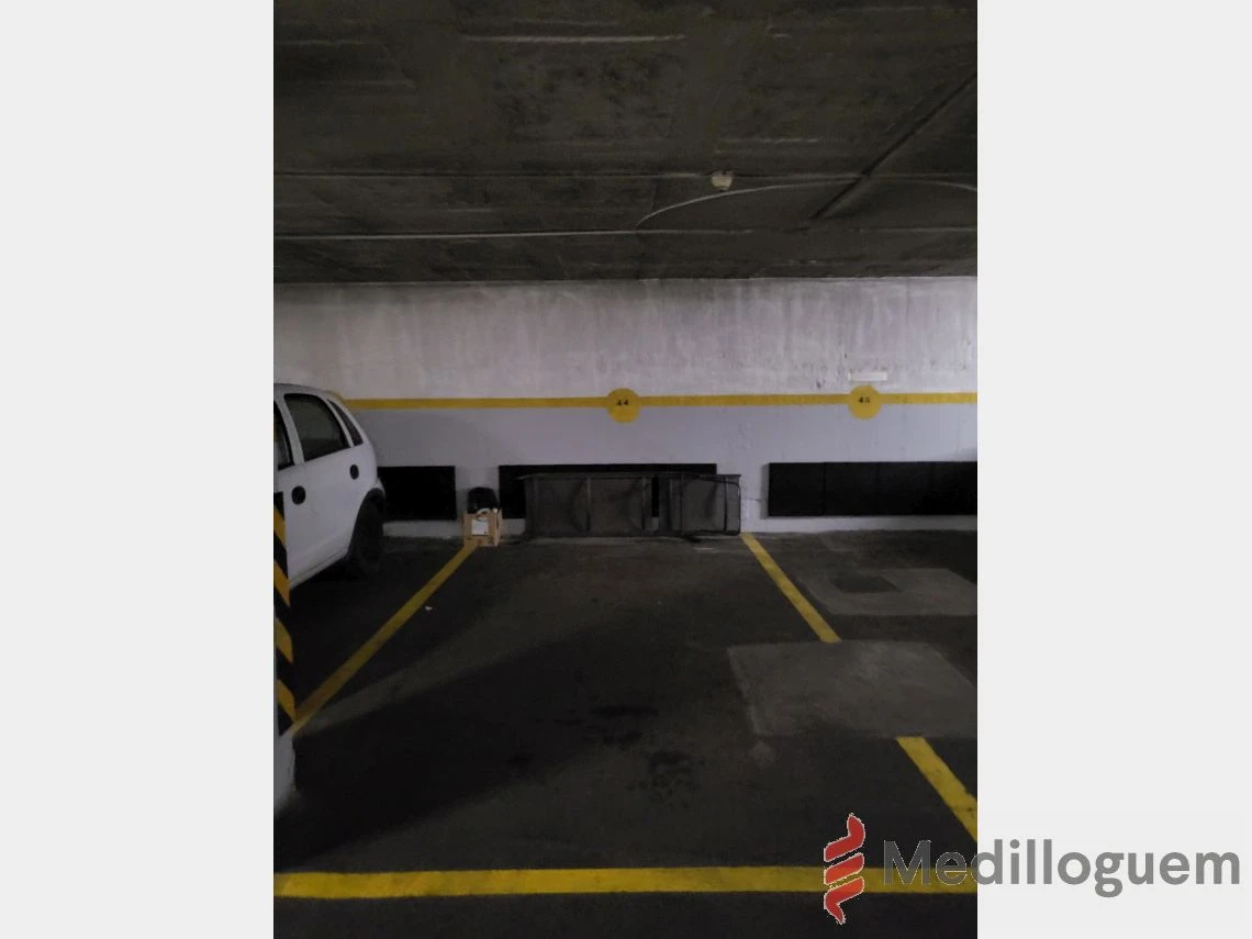 24 Pza Parquing-Rda Gral Mitre