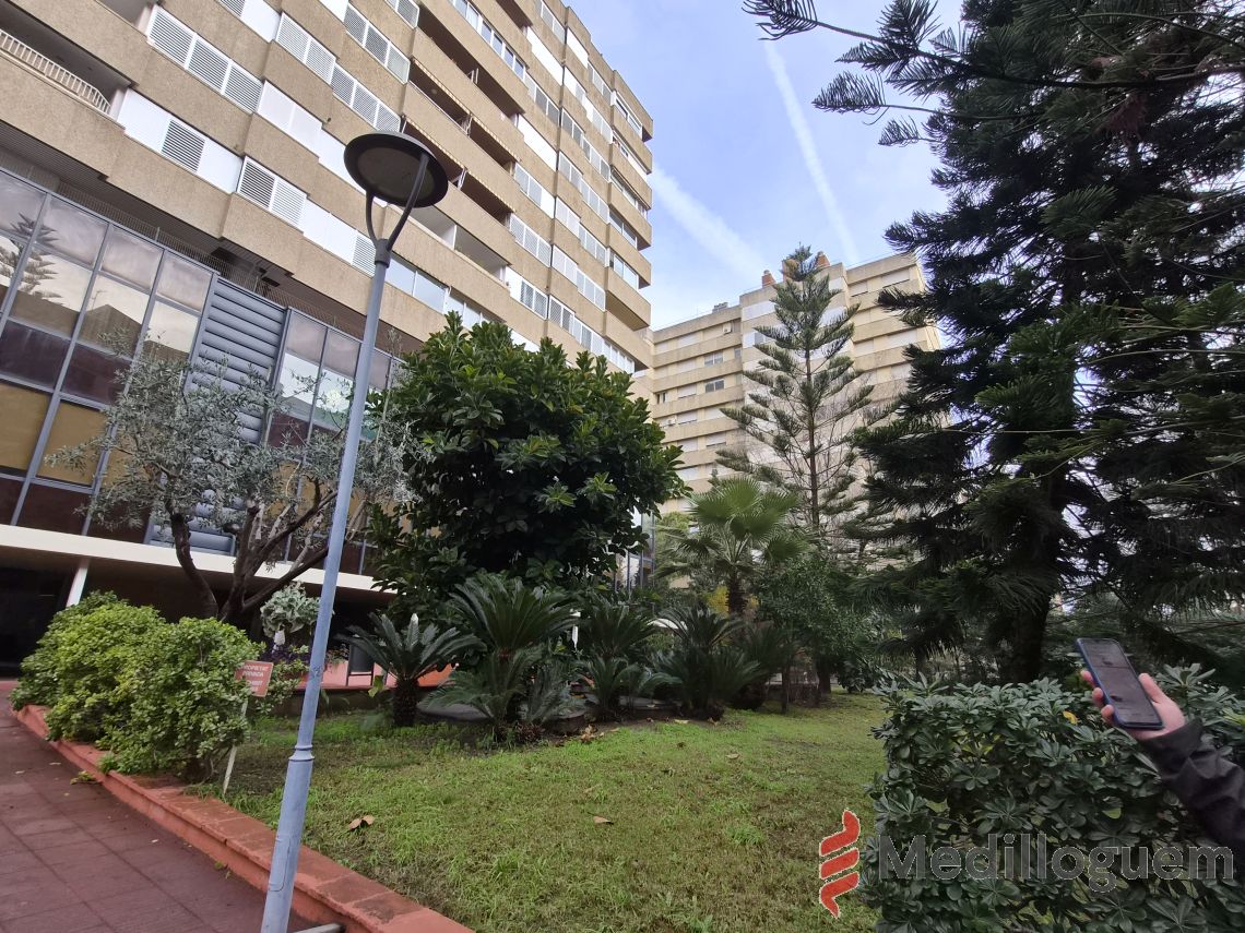 30 Alrededores - Corts