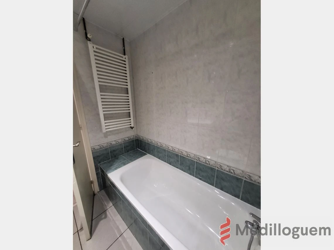 15 baño  arago