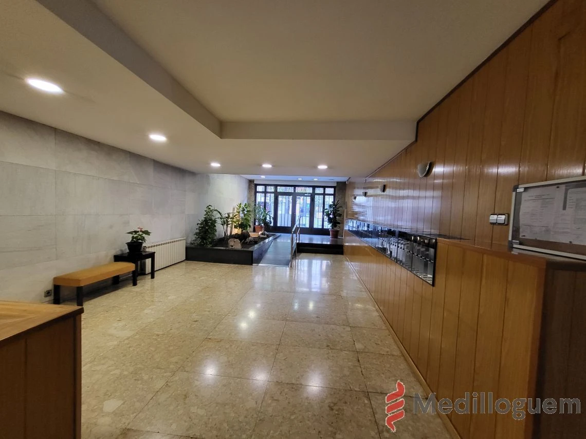 30 hall arago