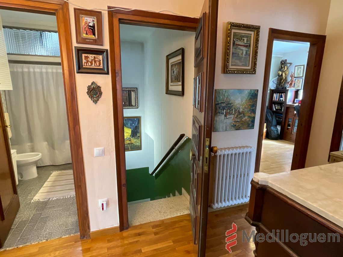 33 PASILLO sant eduard