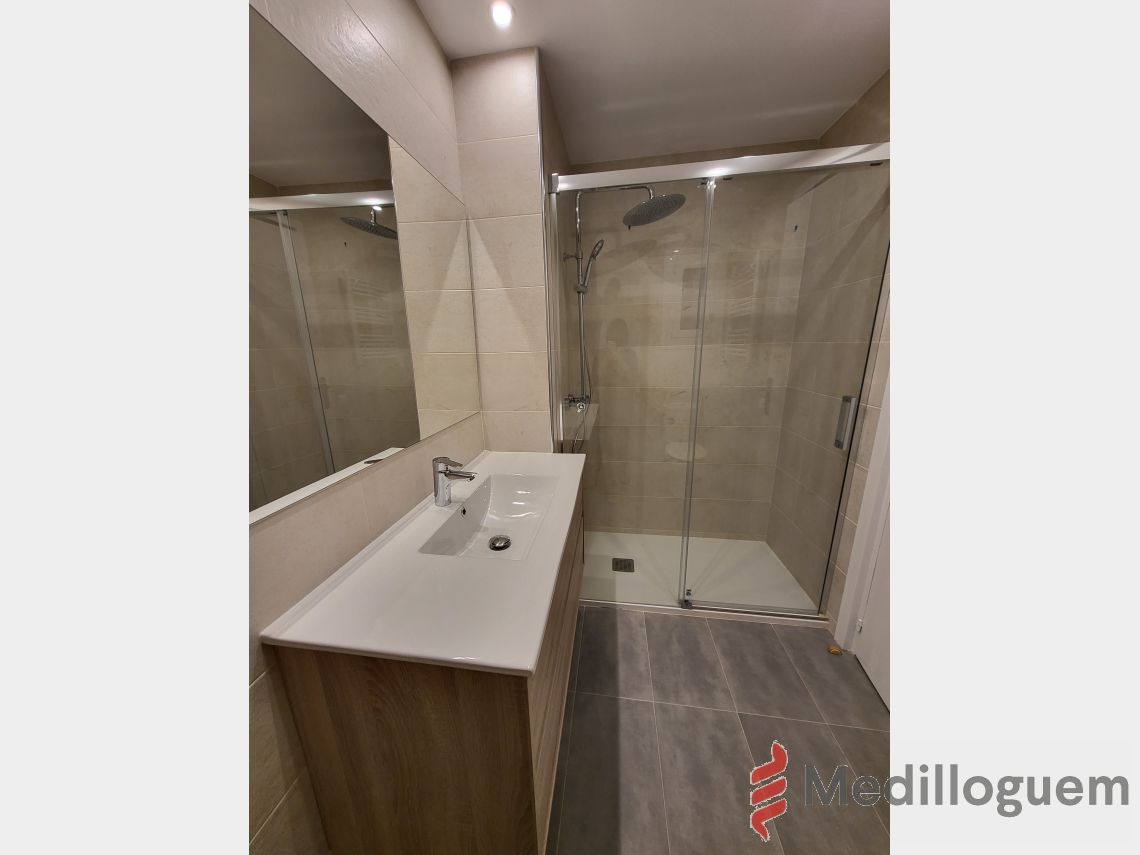 23 baño gral mitre
