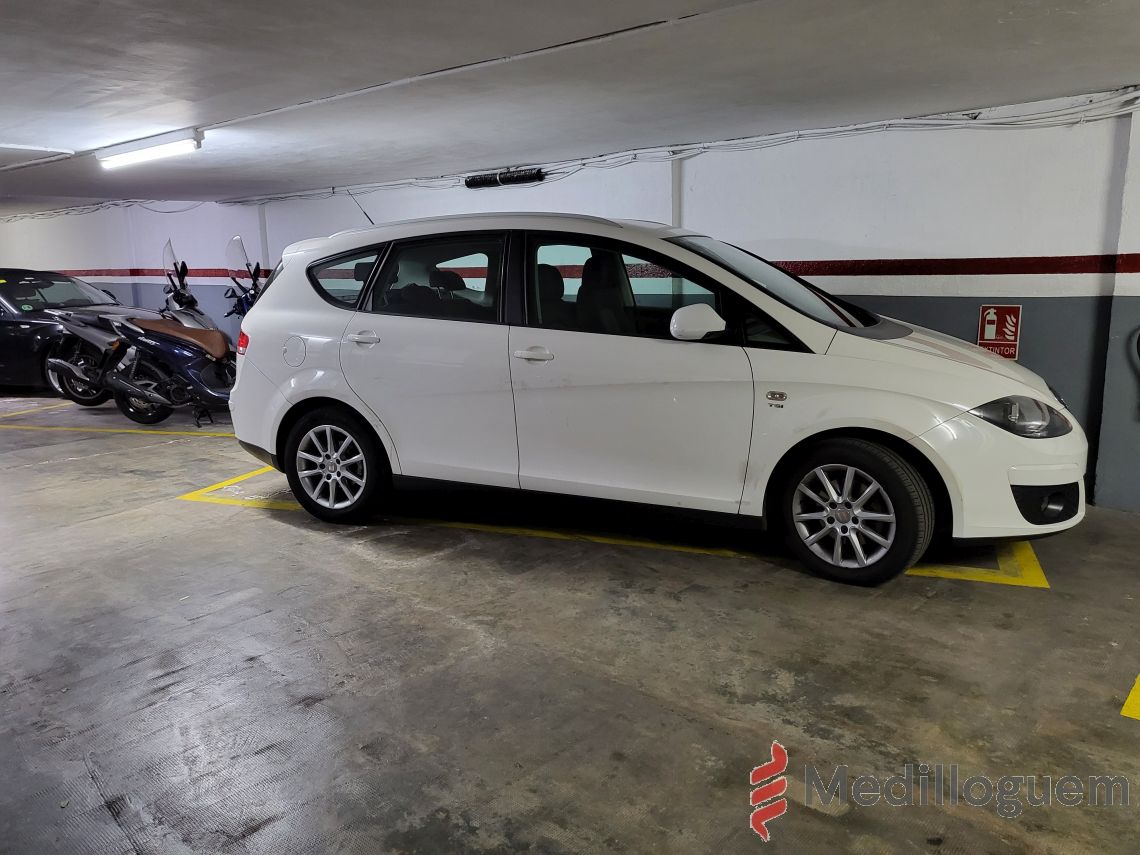 36 parking gral mitre