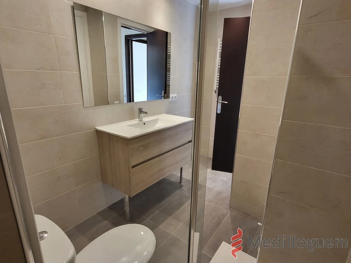 19 Baño - General Mitre